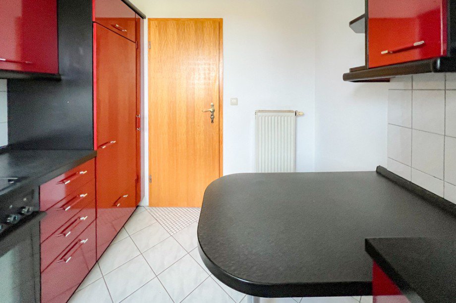 inbauk�che mit Esstresen Dachgeschosswohnung Erfurt/ Gottstedt