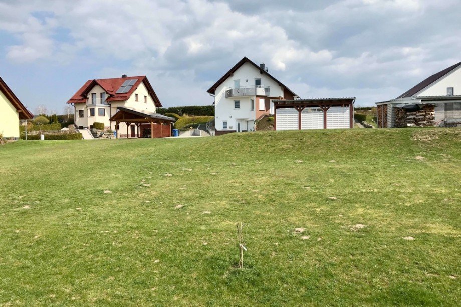 Garten hinter dem Haus Einfamilienhaus Steinbach-Hallenberg/ Viernau