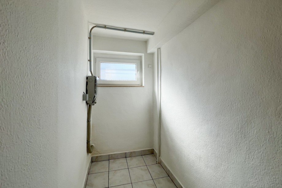 Kleiner Kellerraum Einfamilienhaus Kleinm�lsen