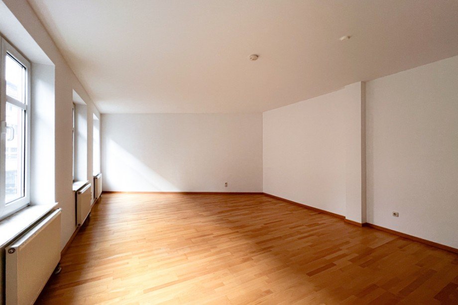 Wohn- und Esszimmer Etagenwohnung Erfurt