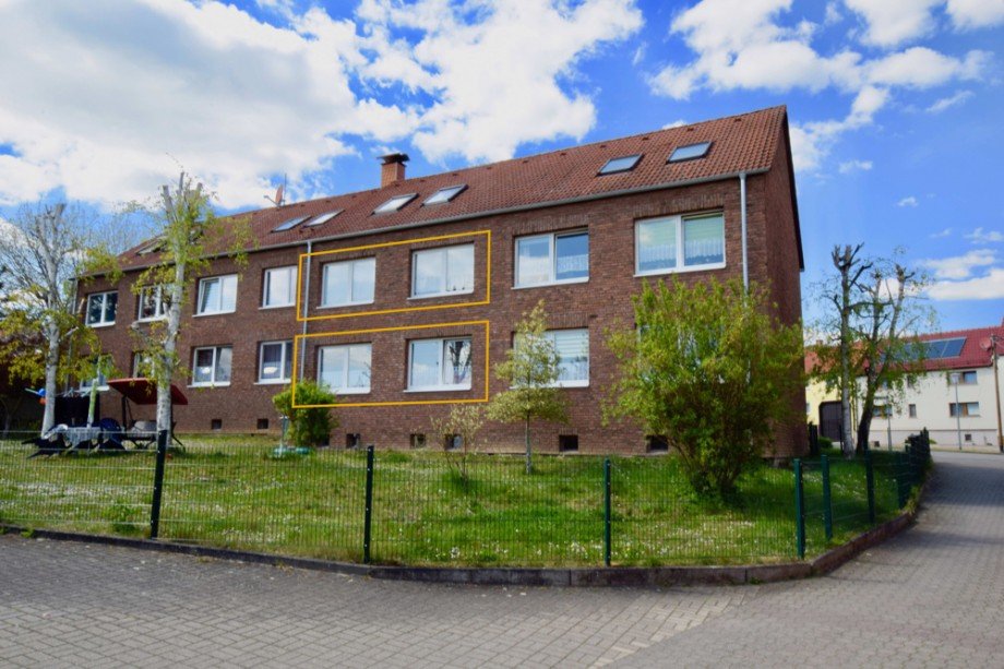 Renditewohnungen im Ortskern_mit_Rahmen Erdgeschosswohnung Haina