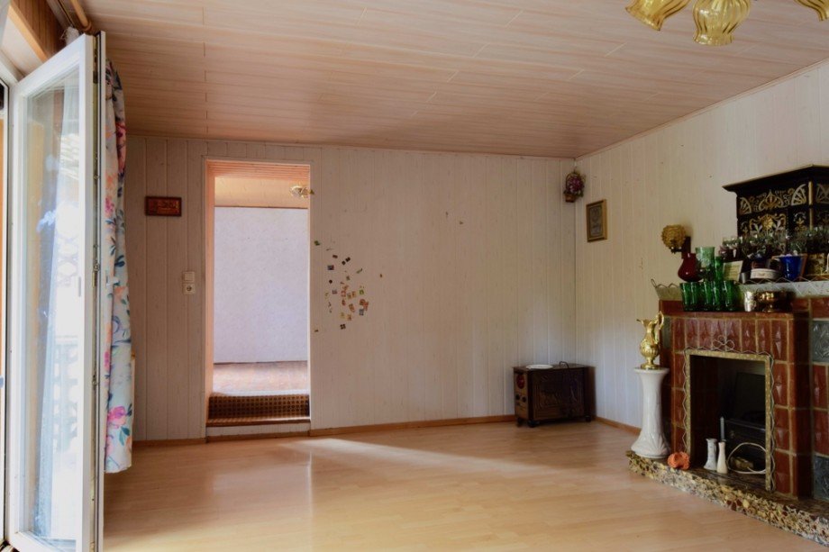 Wohnzimmer mit Terrassent�r zur Linken Einfamilienhaus Kutzleben / L�tzens�mmern