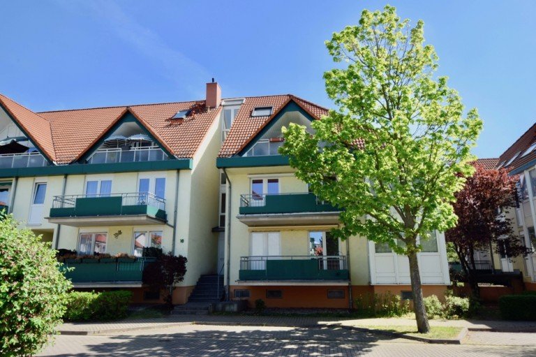 Erdgeschosswohnung Ikarusweg Erfurt Erdgeschosswohnung Sonnige Dreiraumwohnung mit Wintergarten und Balkon