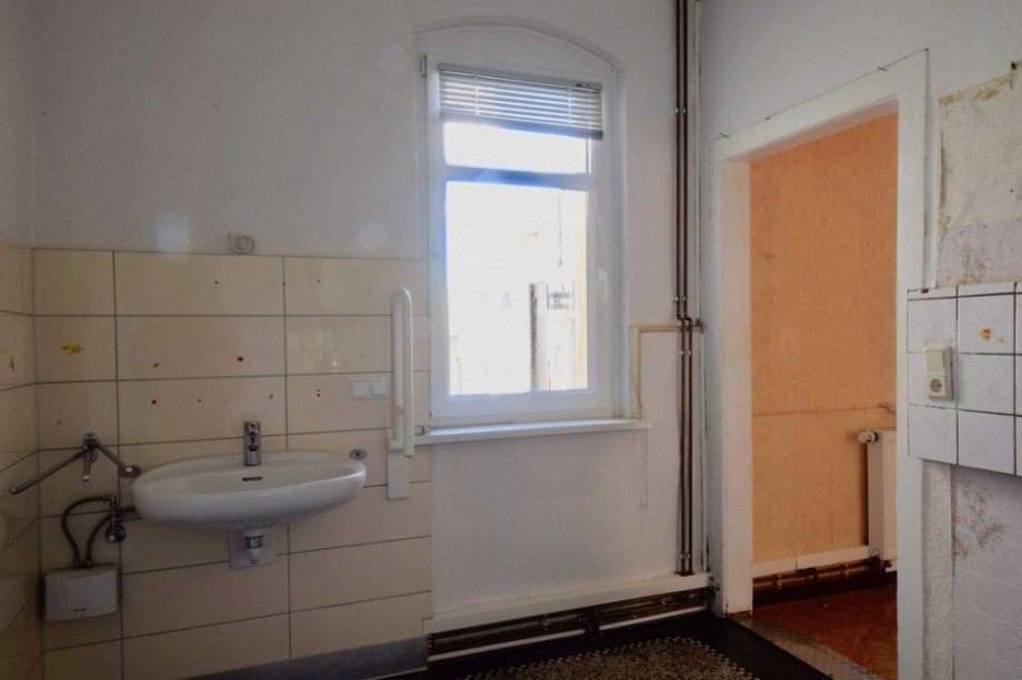 K�chenfenster zum Garten Doppelhaush�lfte Gr�fenhain/ Ohrdruf