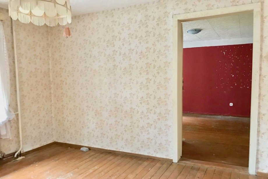 Blick ins zweite Schlafzimmer Einfamilienhaus Kutzleben / L�tzens�mmern