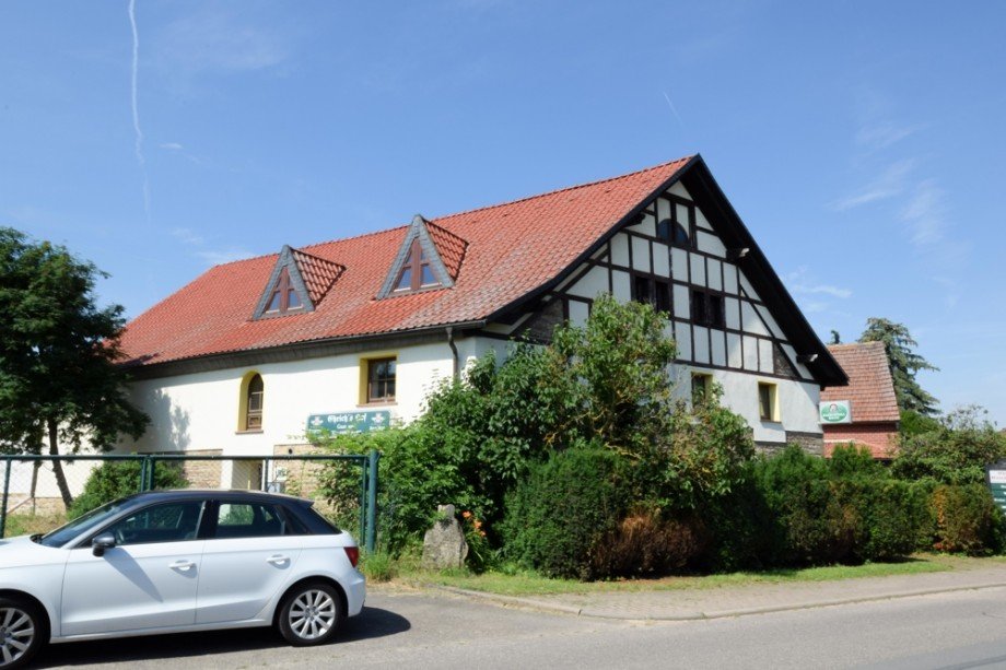 Gro�es Wohn- und Gesch�ftshaus_Bretleben Mehrfamilienhaus Bretleben