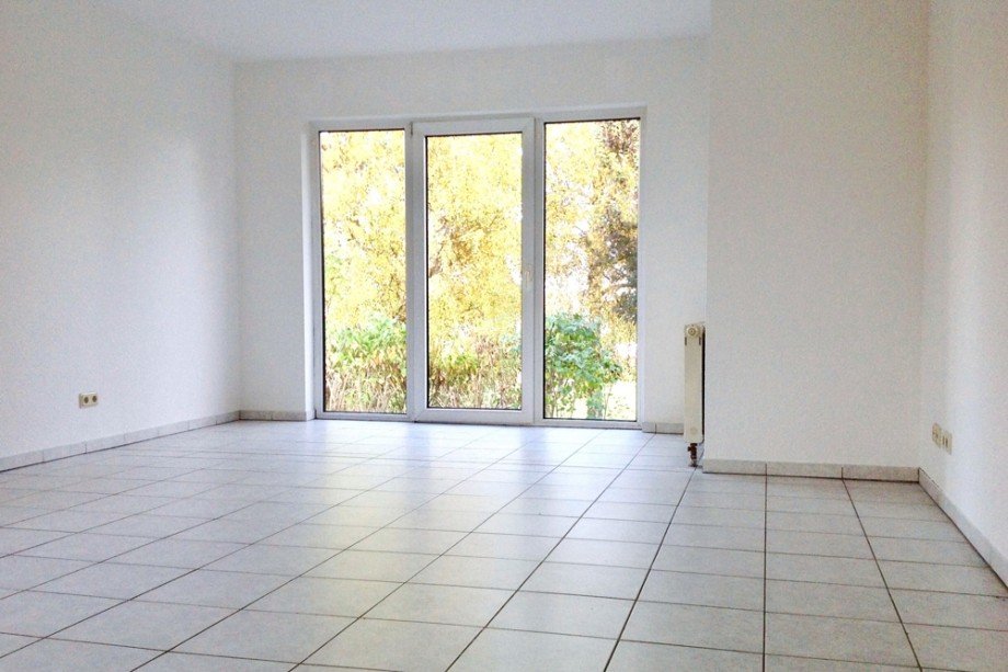 Wohnzimmer mit Terrasse Erdgeschosswohnung Haina