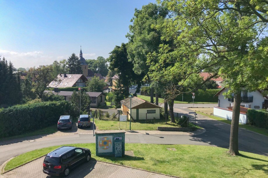 Blick vom Balkon Dachgeschosswohnung Erfurt/ Gottstedt