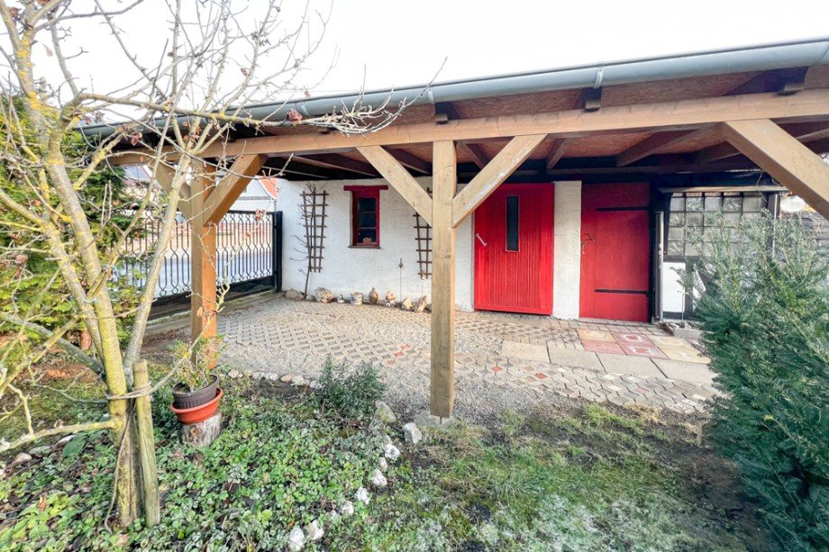 Garage mit Carport Doppelhaush�lfte Unstrut- Hainich /Gro�engottern