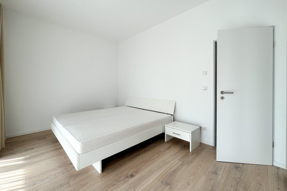 Gro�es Schlafzimmer Erdgeschosswohnung Erfurt