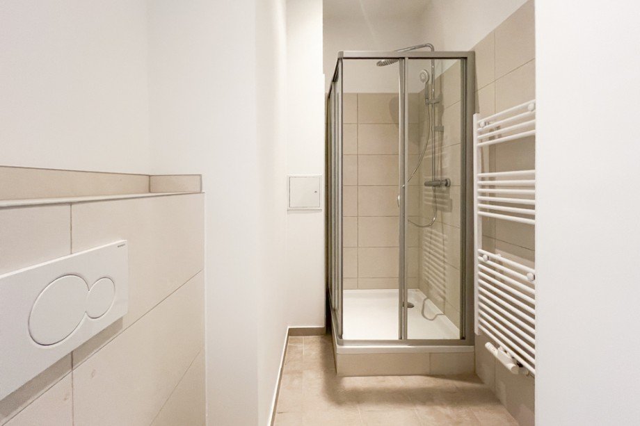 Modernes Duschbad Etagenwohnung Erfurt / L�bervorstadt