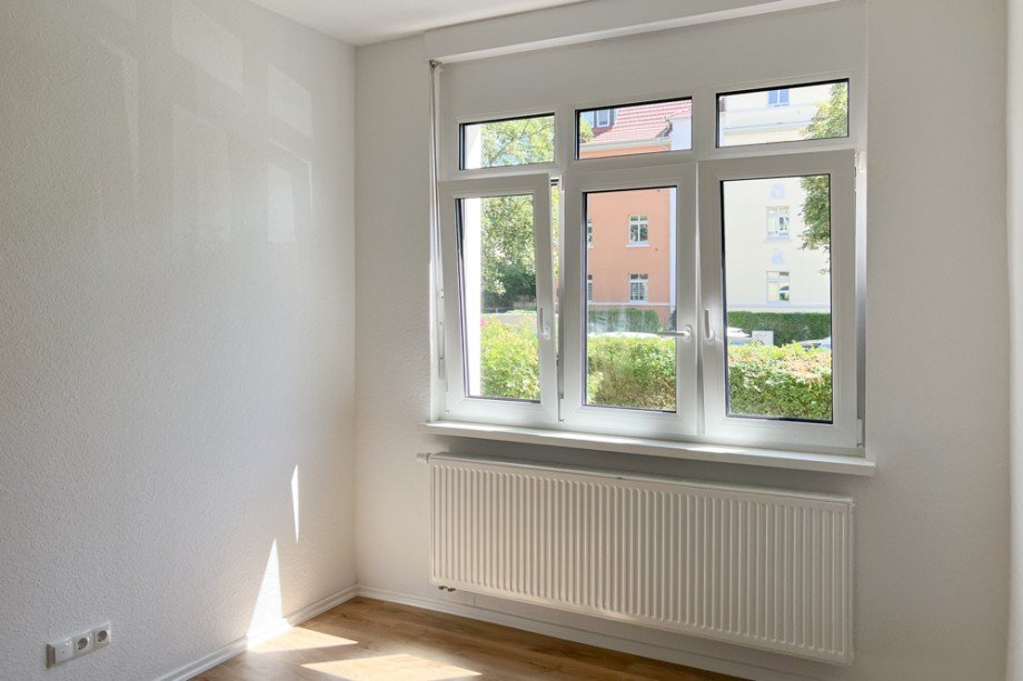 Ausblick stra�enseitig Erdgeschosswohnung Erfurt / Daberstedt