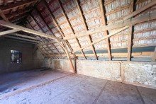 Scheune mit Ausbaupotential Traditionelles Einfamilienhaus mit gro�er Scheune & h�bschem Garten