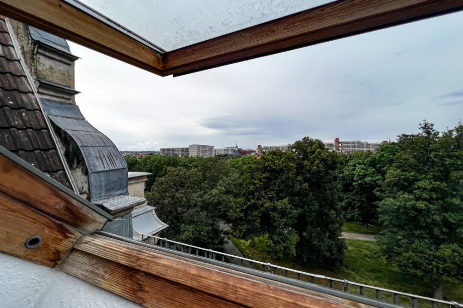 Schlafzimmer mit Domblick Dachgeschosswohnung Erfurt / L�bervorstadt