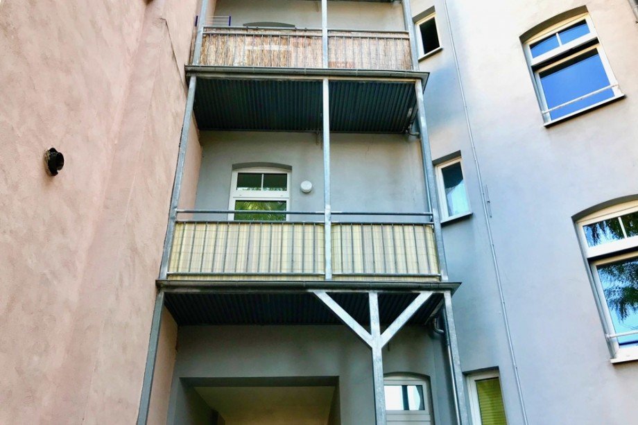 Balkonanlage im Innenhof Etagenwohnung Erfurt
