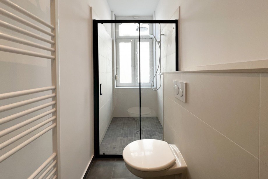 Gro�e ebenerdige Dusche Erdgeschosswohnung Erfurt / L�bervorstadt