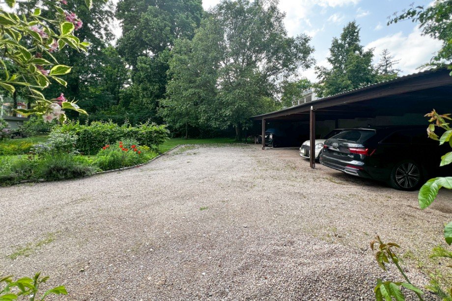 Stellplatz im Carport Einfamilienhaus Arnstadt
