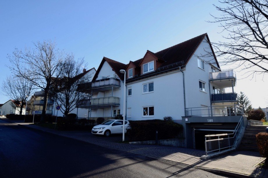 Tiefgaragenausfahrt Dachgeschosswohnung Erfurt
