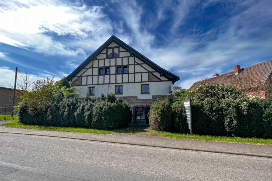Wohnundgesch�ftshaus Mehrfamilienhaus Bretleben