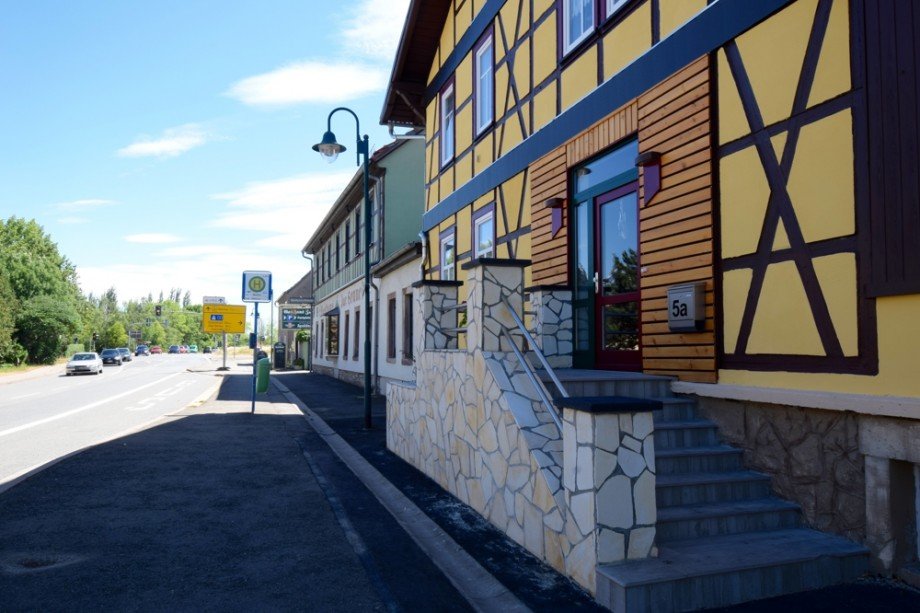Frisch renovierter Eingangsbereich Haus Nohra