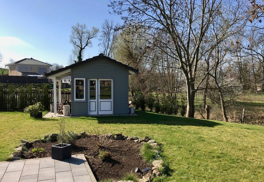 Gartenh�uschen Einfamilienhaus Riethnordhausen