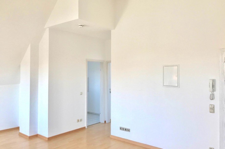 Blick vom Wohnzimmer in die K�che Etagenwohnung Erfurt