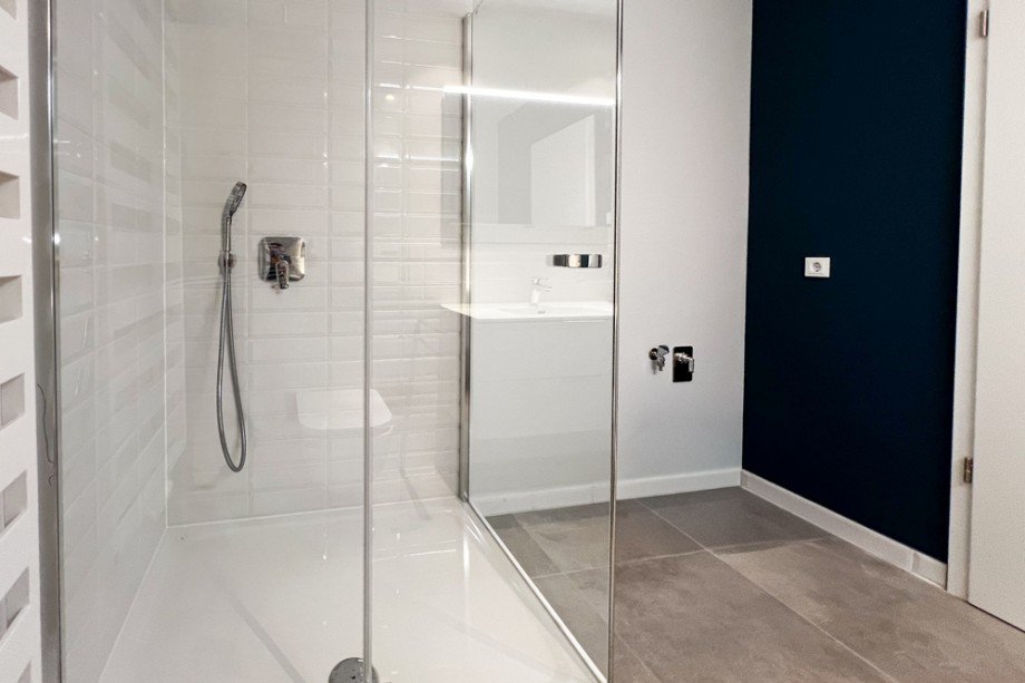 Extragro�e bodentiefe Dusche Erdgeschosswohnung Arnstadt