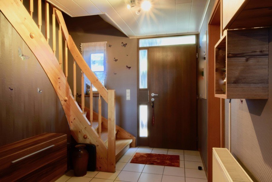 Hauseingang und Treppe Einfamilienhaus Arnstadt/ Marlishausen