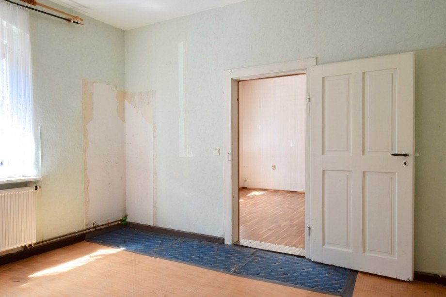 Blick vom Arbeits- ins Wohnzimmer Doppelhaush�lfte Gr�fenhain/ Ohrdruf