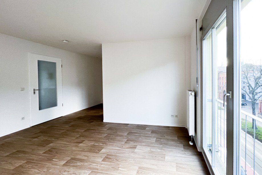 Wohnzimmerfenster mit Domblick Etagenwohnung Erfurt