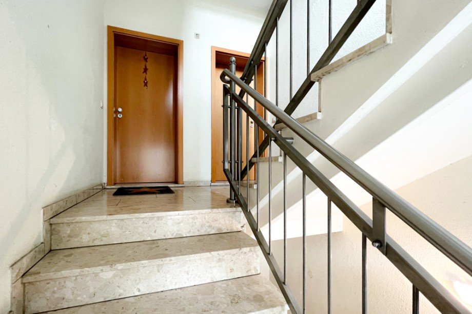 Treppenabsatz Etagenwohnung Erfurt
