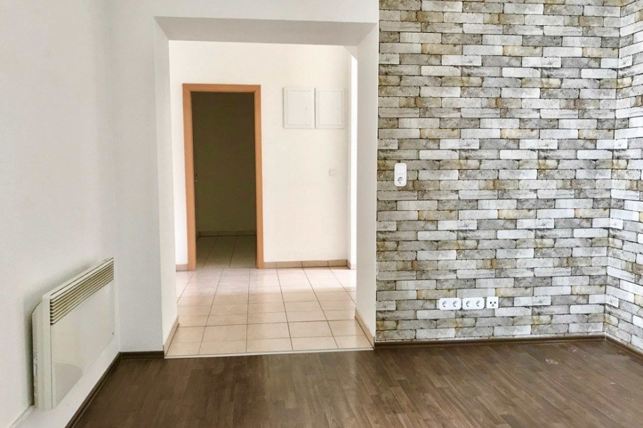 Durchgang Wohnzimmer in Flur Maisonettewohnung Udestedt