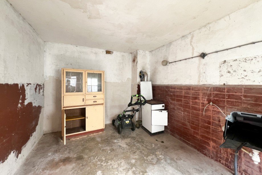 Raum im Nebengelass Einfamilienhaus Drei Gleichen / M�hlberg