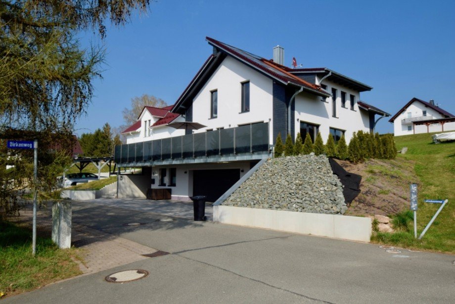 Gro�es EFH mit Sonnenterrasse Einfamilienhaus Steinbach-Hallenberg/ Viernau