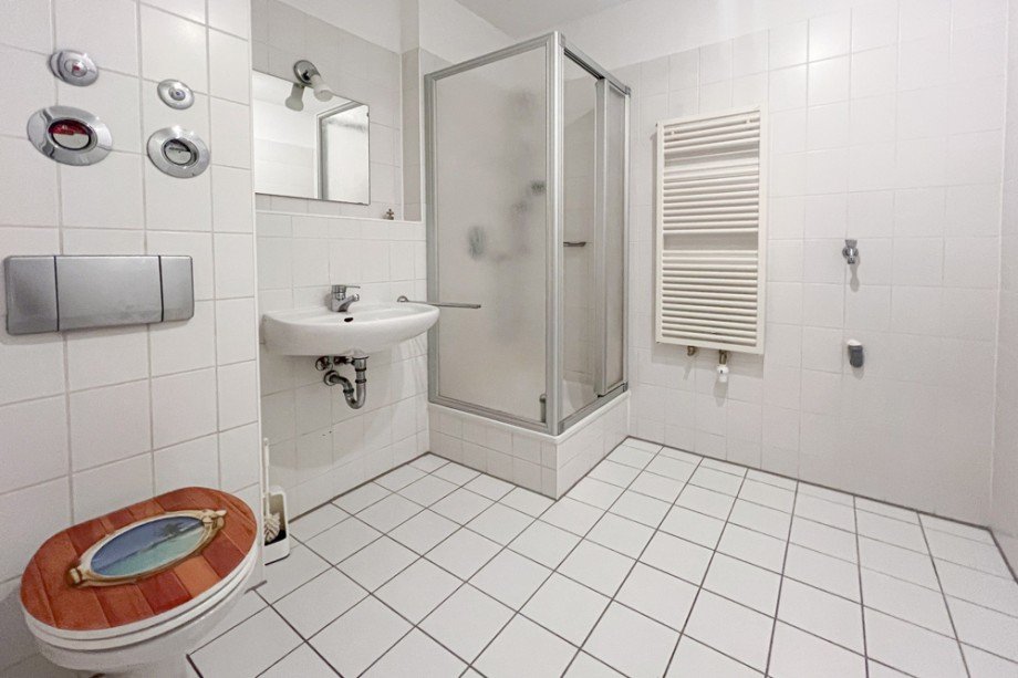 Innenliegendes Duschbad Etagenwohnung Erfurt