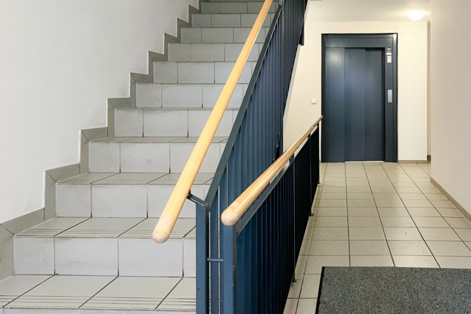 Treppenhaus Erdgeschosswohnung Erfurt