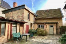 Hofansicht Haupt- und Nebengeb�ude Kleines Wohnhaus mit gro�em Potential