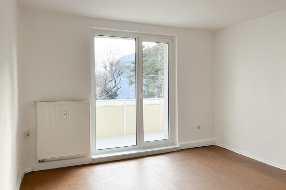 Wohnzimmer mit Ausblick Etagenwohnung Erfurt