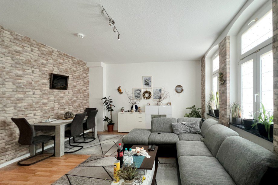 Gro�es Wohnzimmer Etagenwohnung Erfurt / Andreasvorstadt