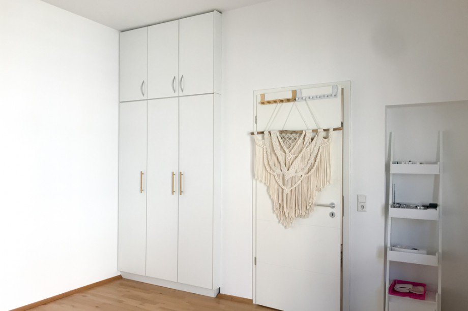 Schlafzimmer mit Einbauschrank Etagenwohnung Erfurt