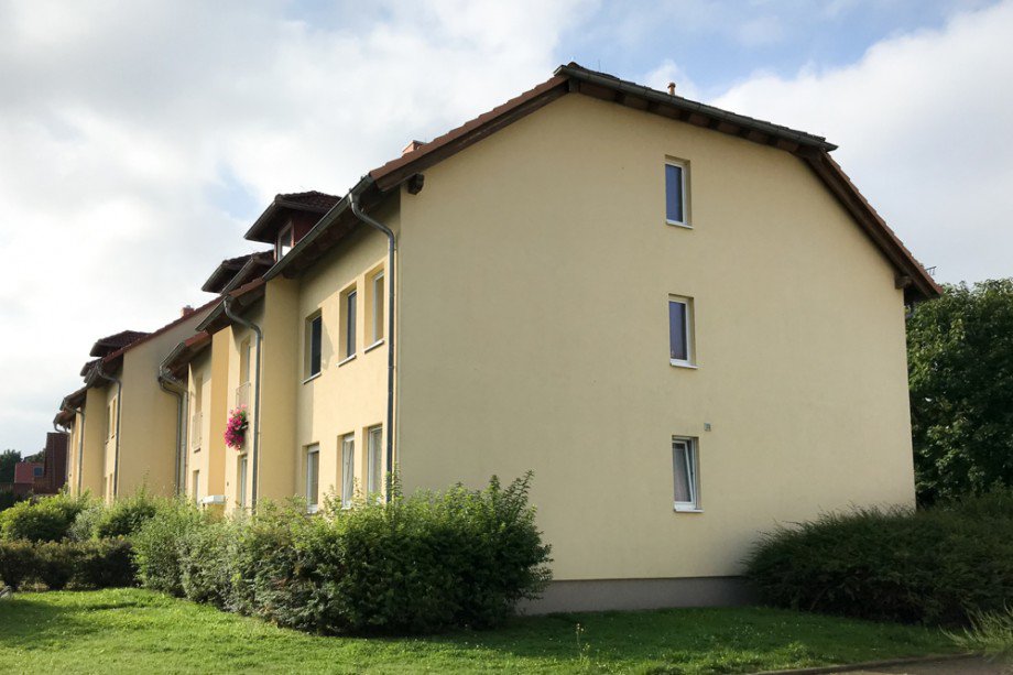 Giebelseite Wohnhaus Etagenwohnung Erfurt / Niedernissa