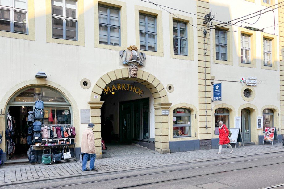 Eingang Markthof Etagenwohnung Erfurt / Altstadt