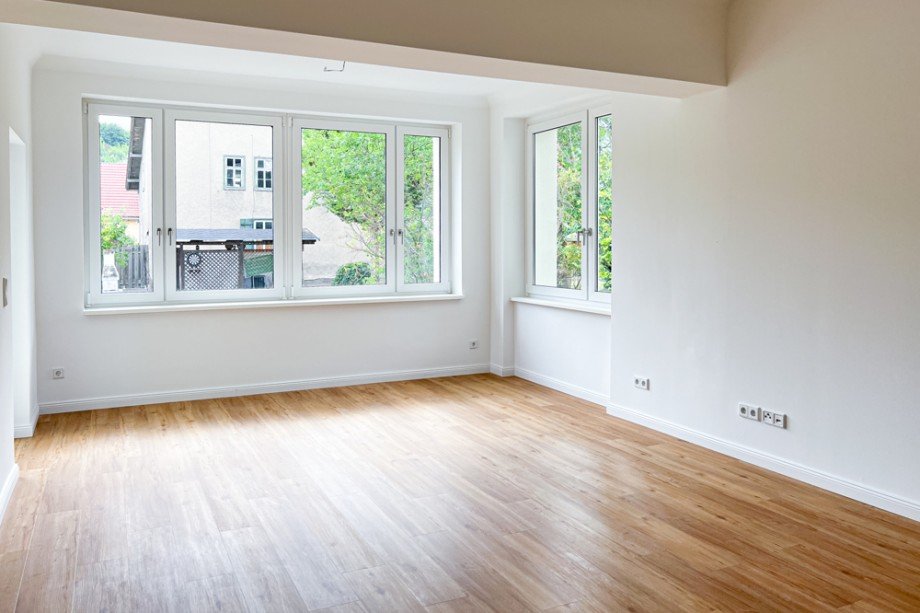 Gro�es, helles Wohnzimmer_ Erdgeschosswohnung Arnstadt