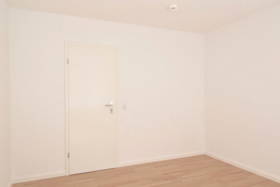 Schlafzimmer 1 T�r Erdgeschosswohnung Erfurt