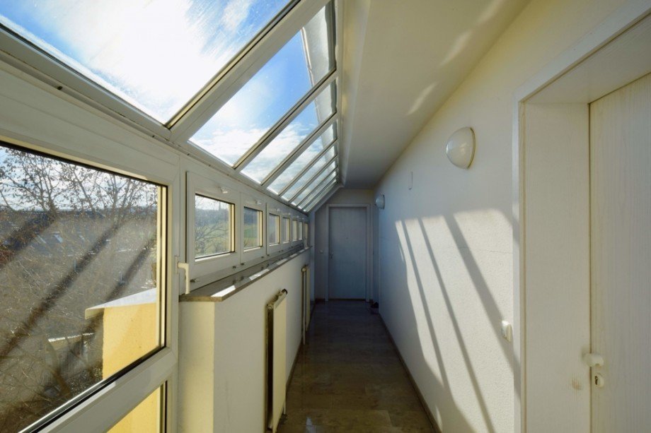 Flur zur Wohnung Dachgeschosswohnung Erfurt