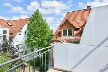 Balkon mit Sichtschutz Entz�ckende Maisonettewohnung mit Balkon und TG- Stellplatz