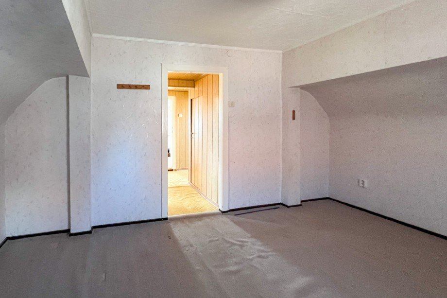 Eingang gro�es Schlafzimmer Einfamilienhaus Erfurt / Molsdorf