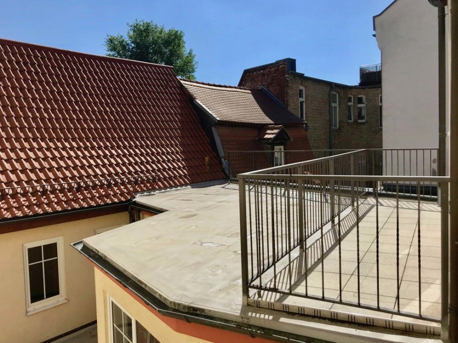 Blick auf den Balkon Etagenwohnung Erfurt