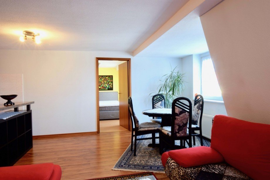Essbereich im Wohnzimmer Dachgeschosswohnung Erfurt / Andreasvorstadt