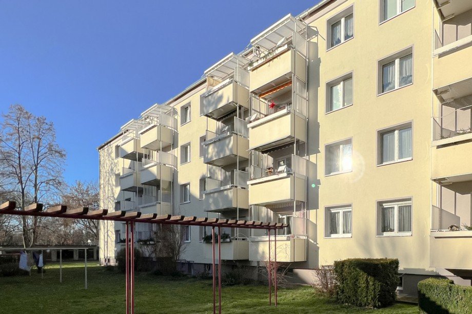 Gepflegte Balkonanlage zur Gartenseite Etagenwohnung Erfurt